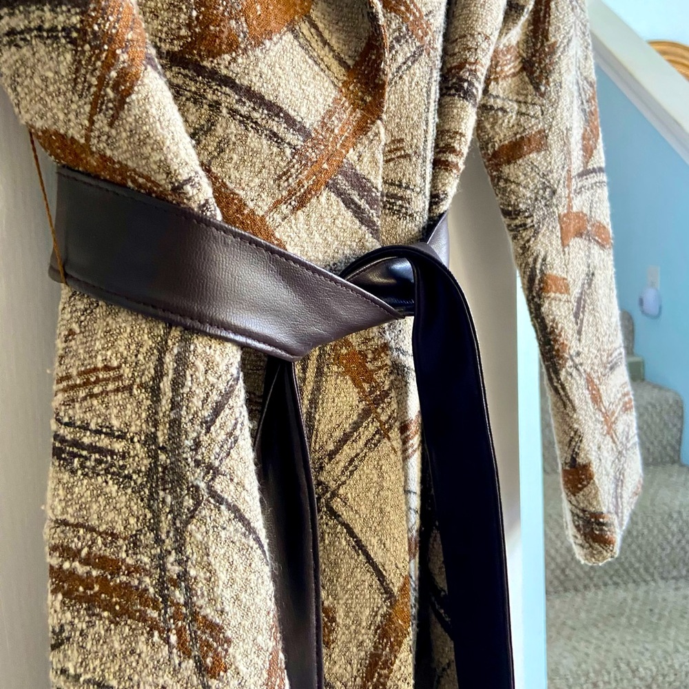 Bisou Bisou Michelle Bombat Midlength Coat with Faux Fur Collar. Size 6 - Picture 6 of 14